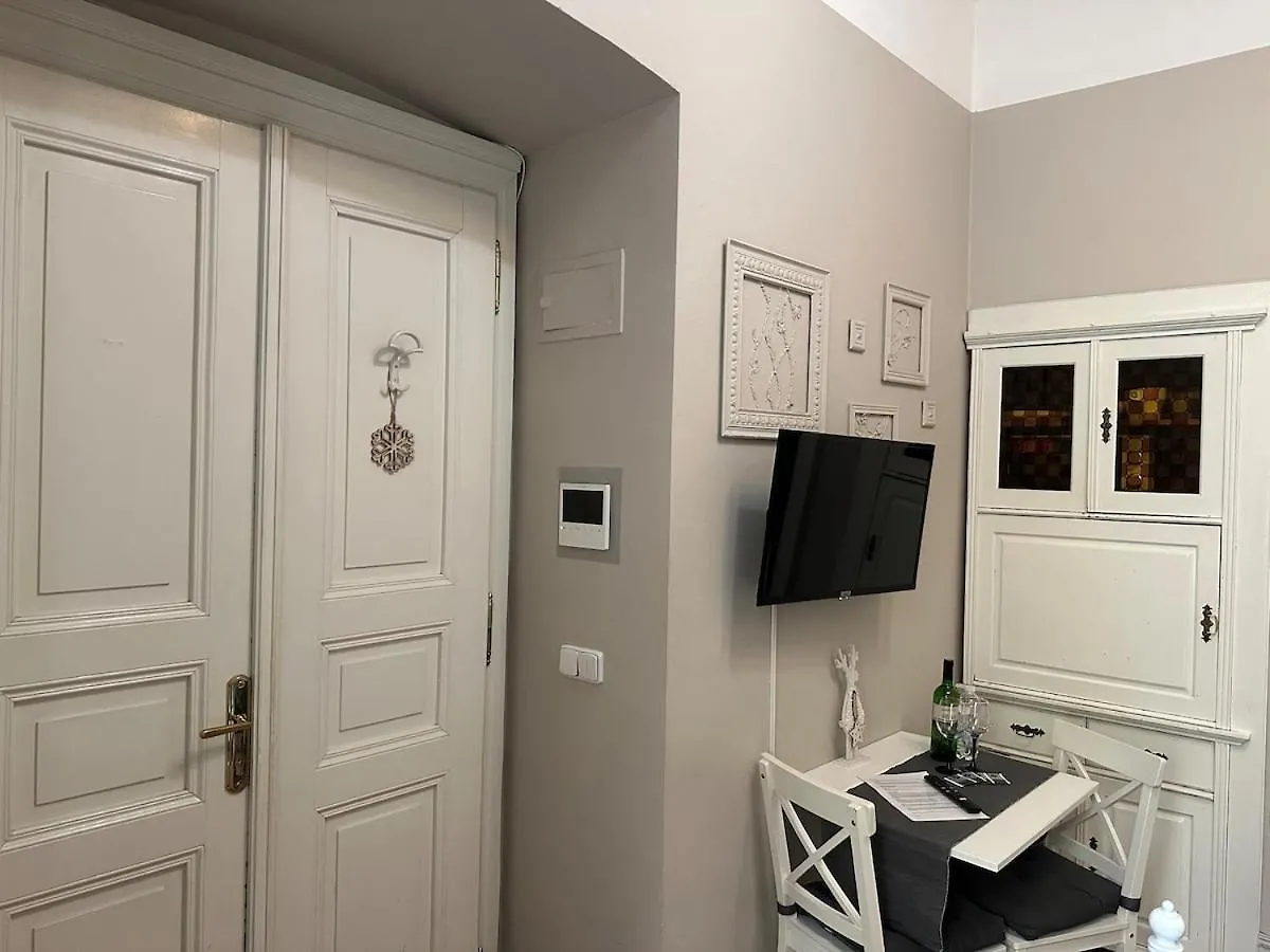 Apartman Stylovy Byt V Srdci Prahy Prága